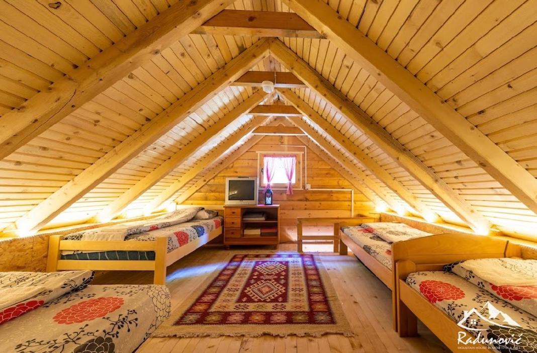 Mountain House Komovi-radunovic